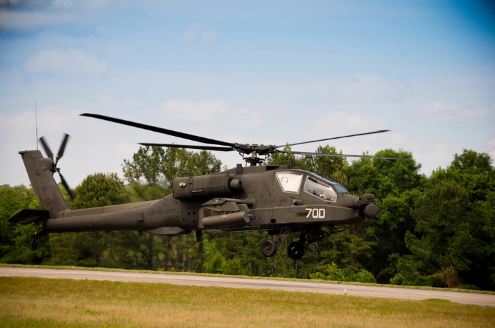 A U.S. Army AH-64D Apache helicopter