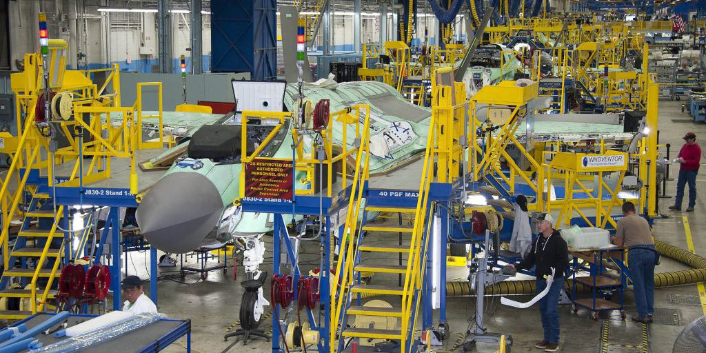 From the factory floor … Lockheed Martin employees work on the F-35 Lightning II Joint Strike Fighter production line in Fort Worth, Texas. Defense Contract Management Agency LM Fort Worth Keystones support the vital Department of Defense mission of administering Joint Strike Fighter contracts (photo by:
Defense Contract Management Agency).